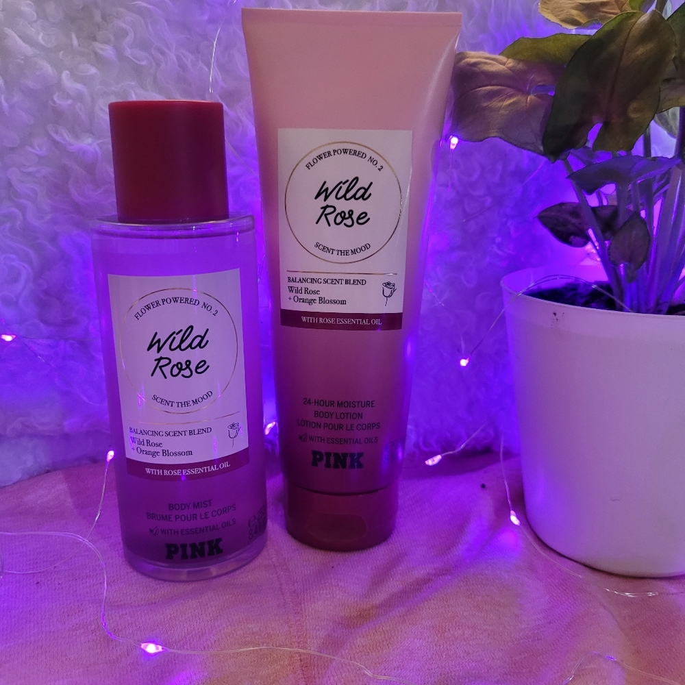 💕💕💕PINK VS! WILD ROSE 🌹 SCENT! 2/$20💕💕